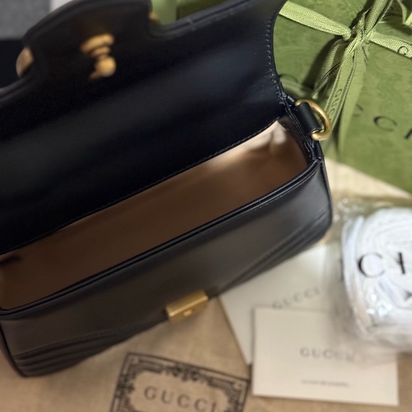 Authentic GUCCI Marmont mini top handle bag NEVER USED. *New pics added 12/24/24 - Picture 5 of 15